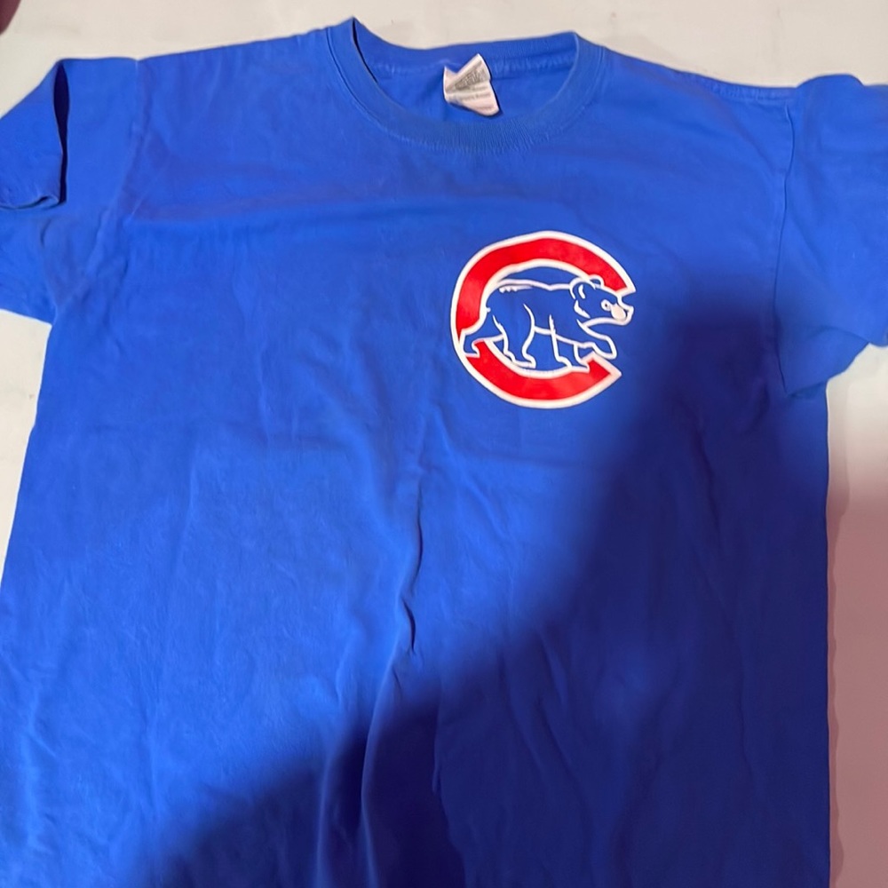 Chicago cubs tee shirt